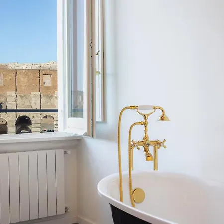 Large And Bright Located In Piazza Del Colosseo * Rom