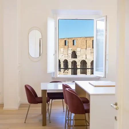 Lejlighed Large And Bright Located In Piazza Del Colosseo