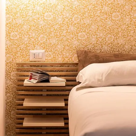 Large And Bright Located In Piazza Del Colosseo Lejlighed *